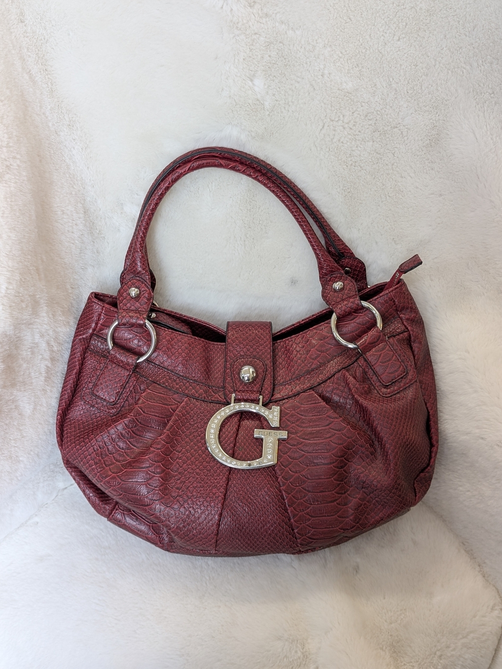 Guess Red Textured Shoulder Bag with G Charm
